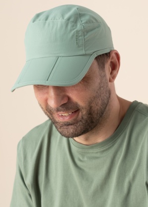 Icepeak kepurė Holt