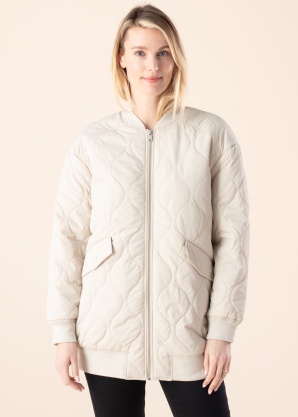 Only pavasario-rudens striukė Tina