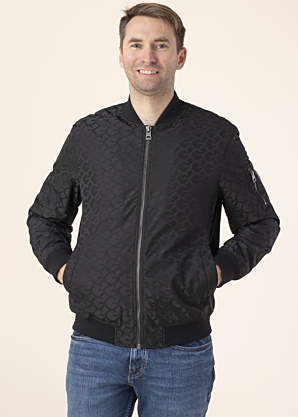 Guess Striukės-bomberiai