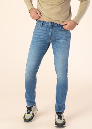 Guess džinsai Finnley