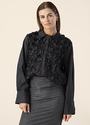 YAS oficiali palaidinė Rosiva