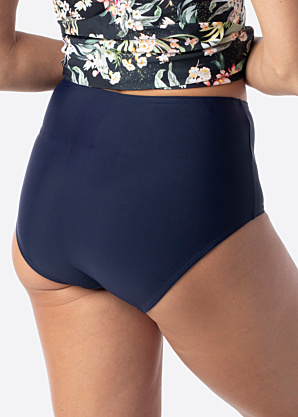 Trofe maudymosi kelnaitės