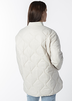 Only pavasario-rudens striukė Nelli