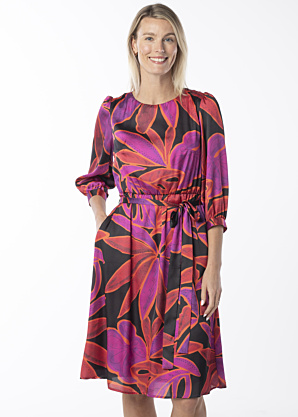 Kairi Vilderson suknelė