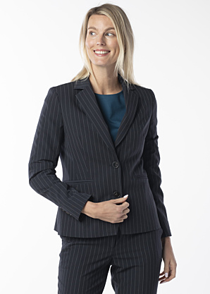 Kairi Vilderson švarkas