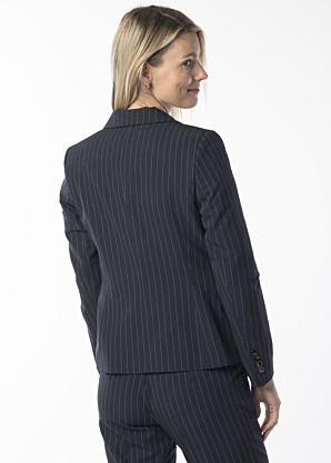 Kairi Vilderson švarkas