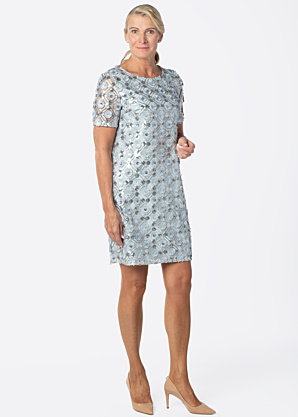 Kairi Vilderson formali suknelė