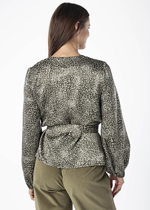 Ivo Nikkolo palaidinė Pumm