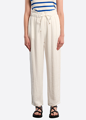 Lili Sidonio kelnės