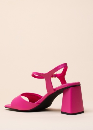 Marco Tozzi bateliai