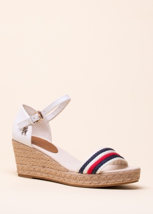 Tommy Hilfiger bateliai