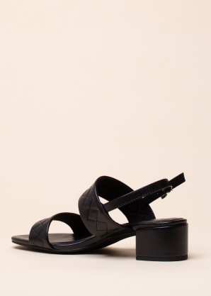 Marco Tozzi bateliai