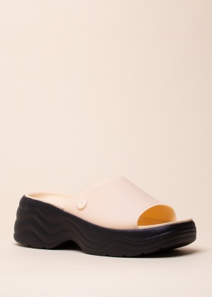 Crocs sandalai Skyline