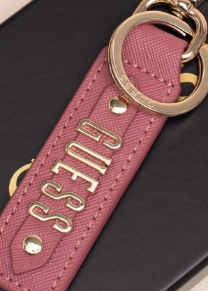 Guess raktų pakabukas dovanų dėžutėje