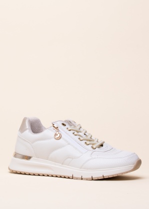 SJ laisvalaikio bateliai