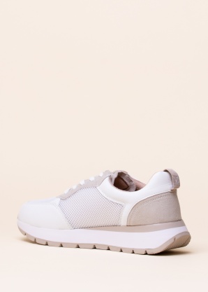 Caprice laisvalaikio bateliai