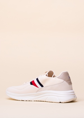 Tommy Hilfiger laisvalaikio bateliai