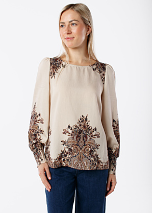 Fransa palaidinė Adara