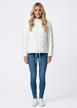 Betty Barclay pavasario-rudens striukė