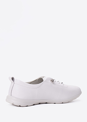 Lunde laisvalaikio bateliai Hilda