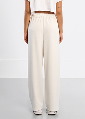 Lili Sidonio kelnės