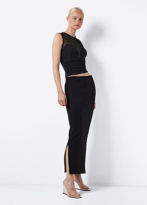 Noisy May sijonas Maya