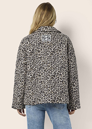 Noisy May pavasario-rudens striukė Gilly