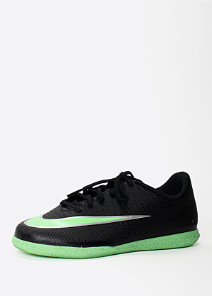 Nike futbolo bateliai Jr Vapor 17 Club Ic