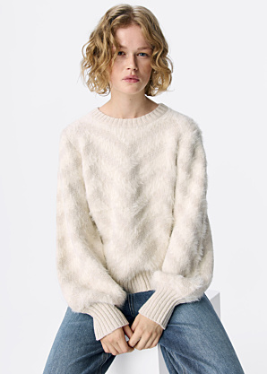 Object megztinis Hollow