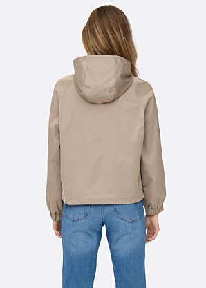 Only pavasario-rudens striukė Poppi