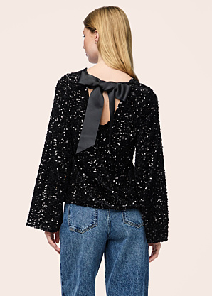 Pieces oficiali palaidinė Kam