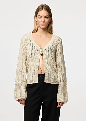 Pieces megztinis Nuka