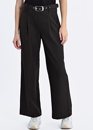 Lili Sidonio kelnės