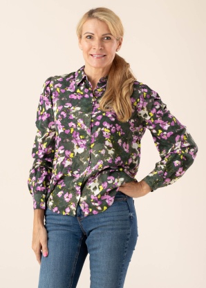 b.young palaidinė Josa