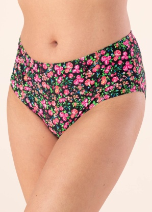 Trofe maudymosi kelnaitės