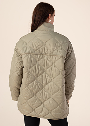 Only pavasario-rudens striukė Nelli