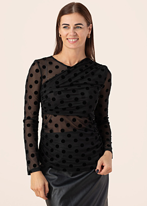 Vila oficiali palaidinė Lucia