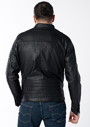 Diverse striukė Derunion