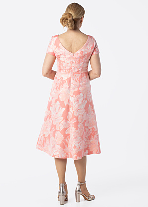 Kairi Vilderson suknelė