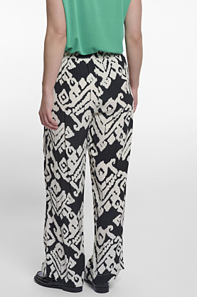 Rino & Pelle kelnės Ziara