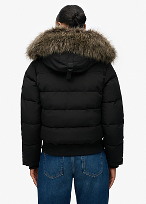 SuperDry dygsniuota žiemine striuke Everest