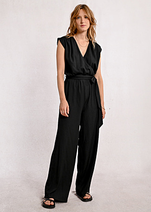 Molly Bracken kombinezonas