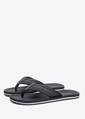 Tommy Hilfiger šlepetės per pirštą