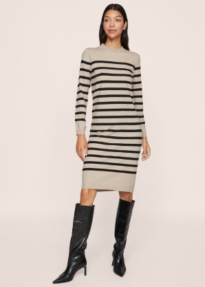 Vila megzta suknelė Sahra