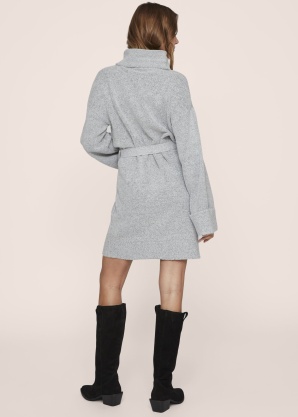 Vila megzta suknelė Rolfie