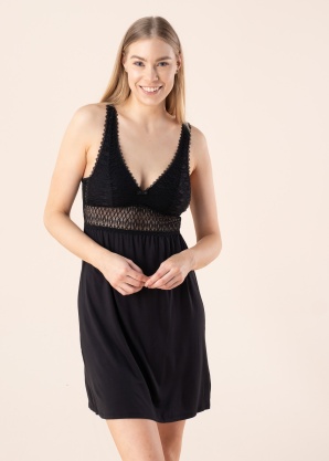 Triumph naktiniai marškiniai