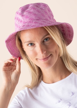 Guess pavasario-rudens kepurė Aviana