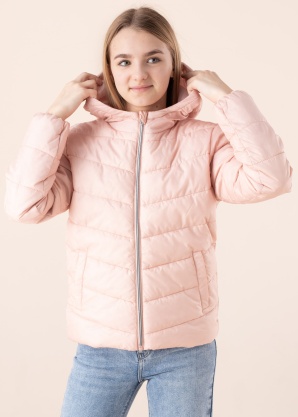 Only pavasario-rudens striukė Tanea