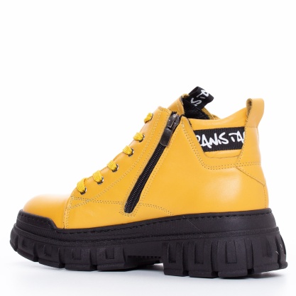 Loretta Vitale aulinukai