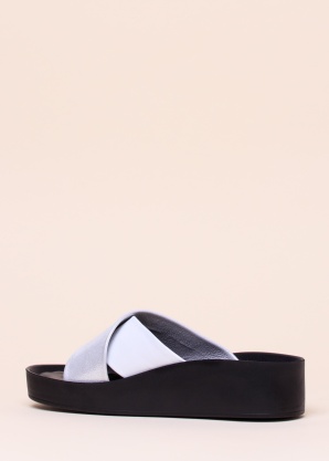 Loretta Vitale bateliai